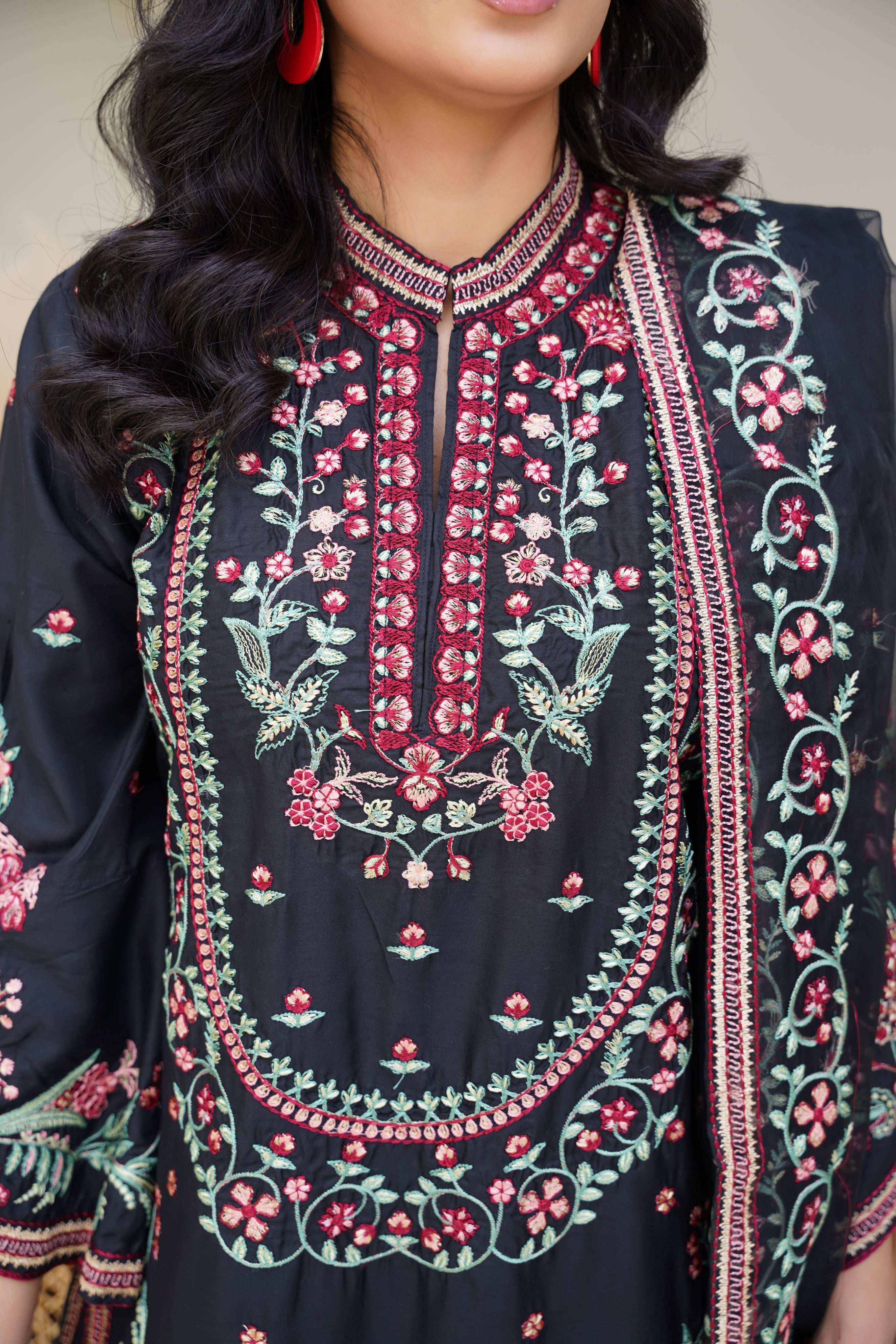 Haseen - Embroidered 3Pc Suit | Ready to wear 3pc