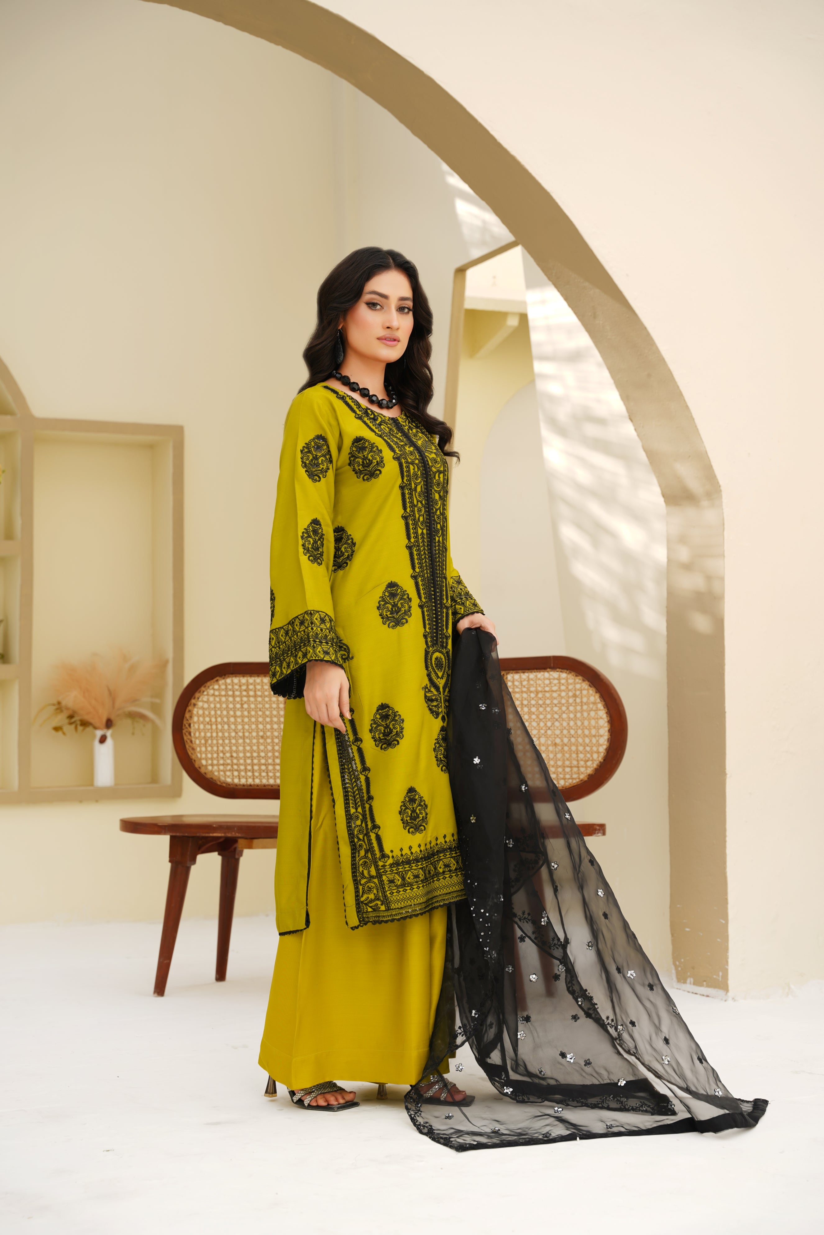Vibrant Mustard Noir – 3Pc Embroidered Suit