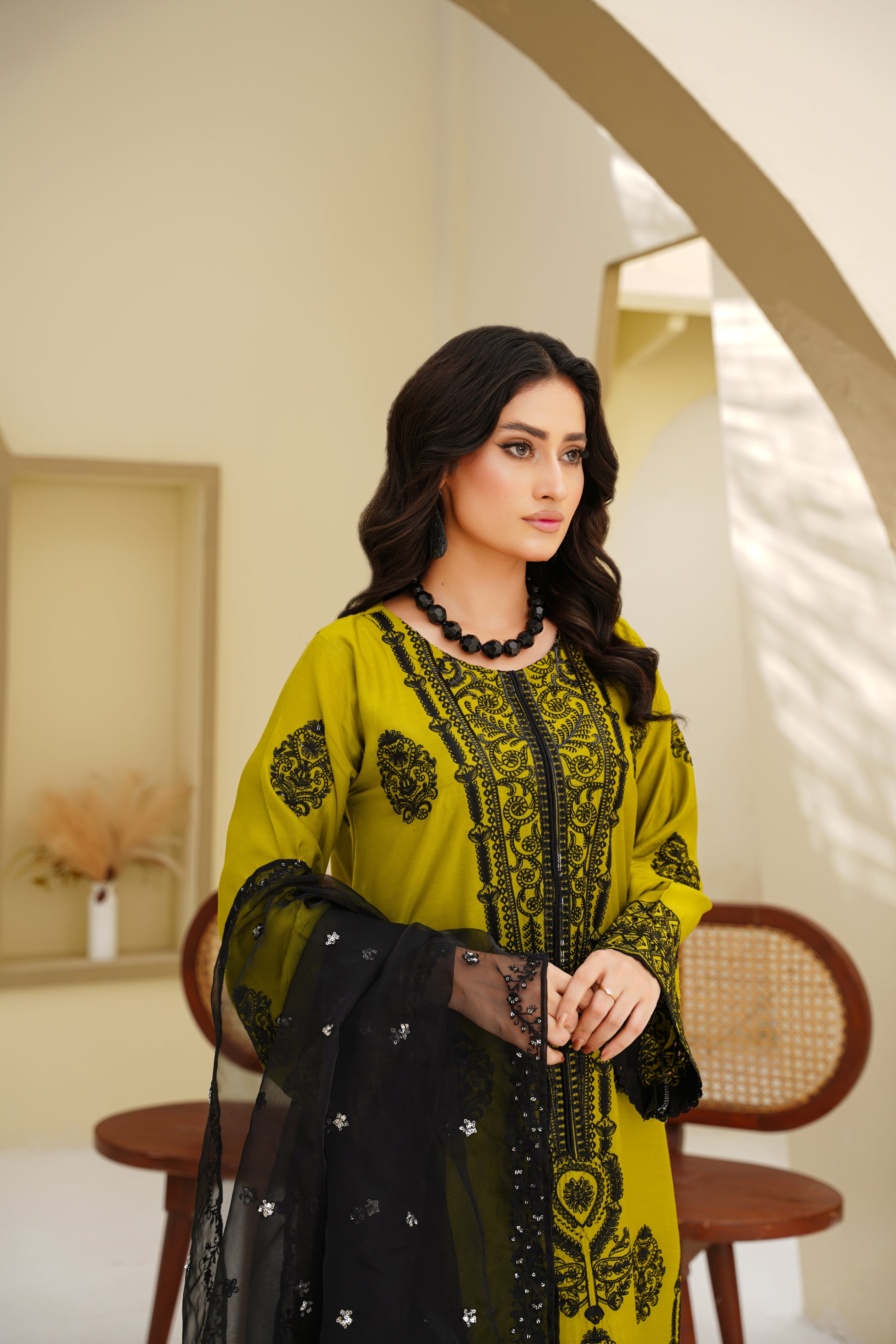 Vibrant Mustard Noir – 3Pc Embroidered Suit