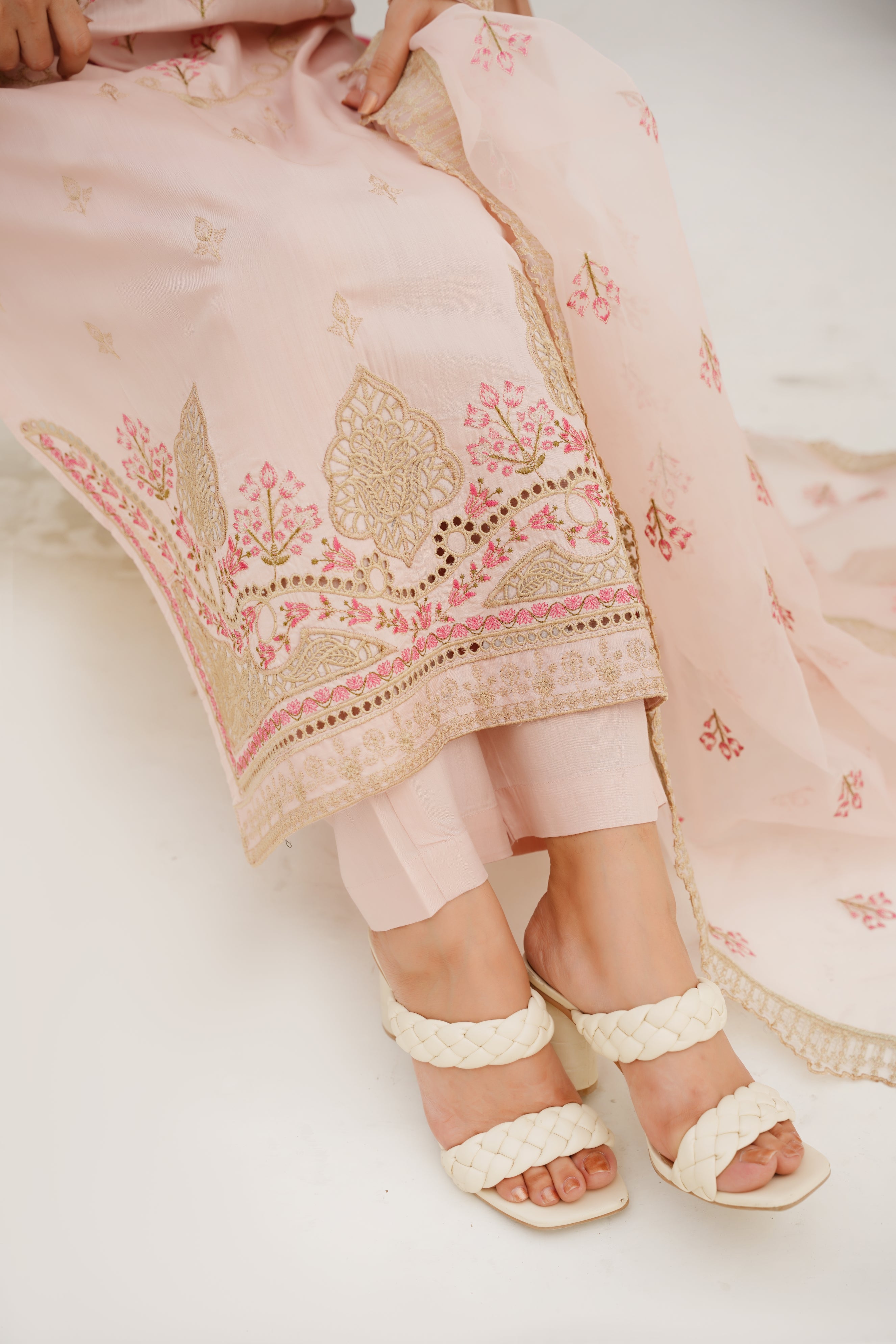 Blush Grace – 3Pc Embroidered Suit