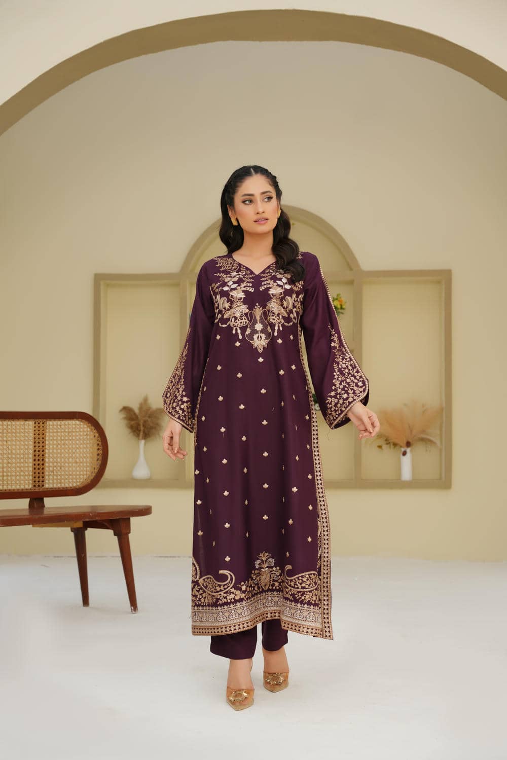 Royal Plum Grace – 2Pc Embroidered Suit