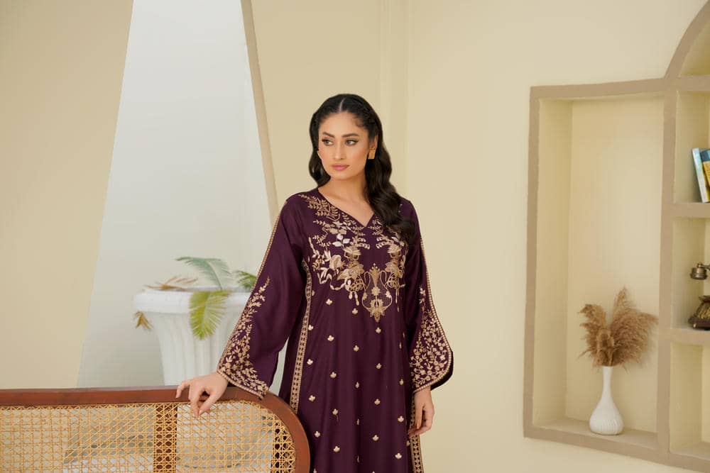 Royal Plum Grace – 2Pc Embroidered Suit