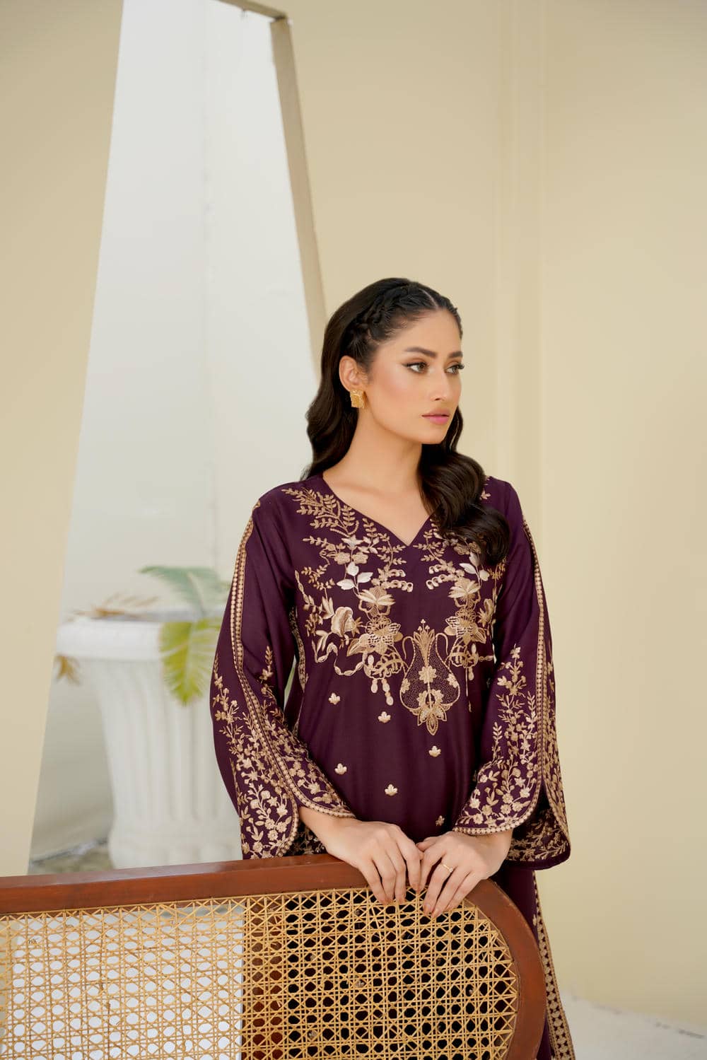 Royal Plum Grace – 2Pc Embroidered Suit