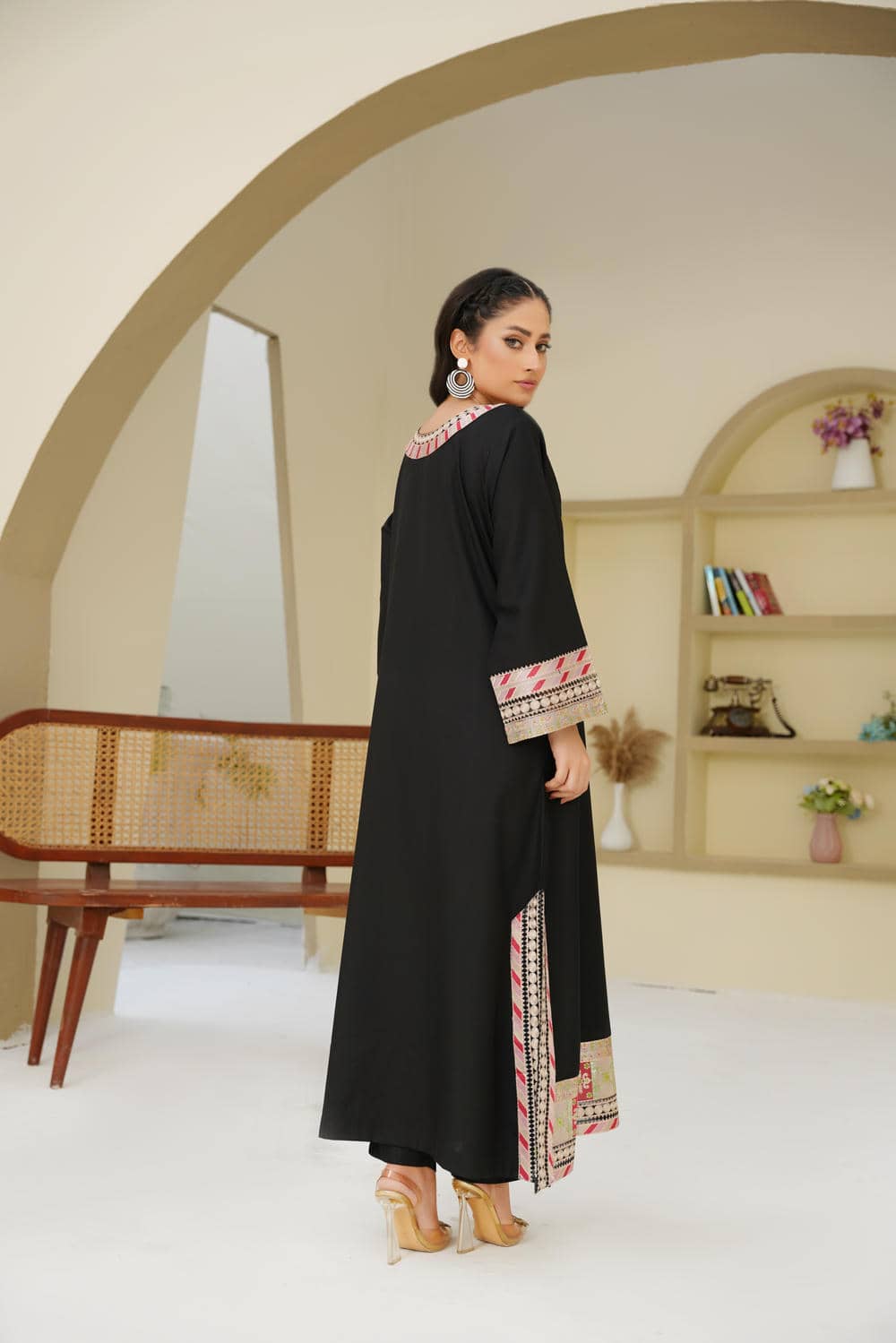 Noir Elegance – 2Pc Embroidered Suit