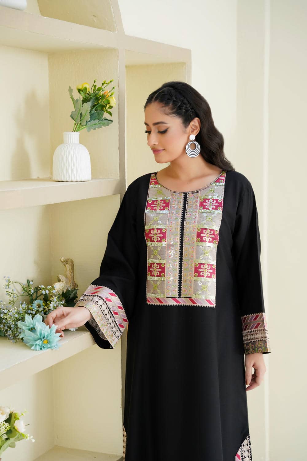 Noir Elegance – 2Pc Embroidered Suit