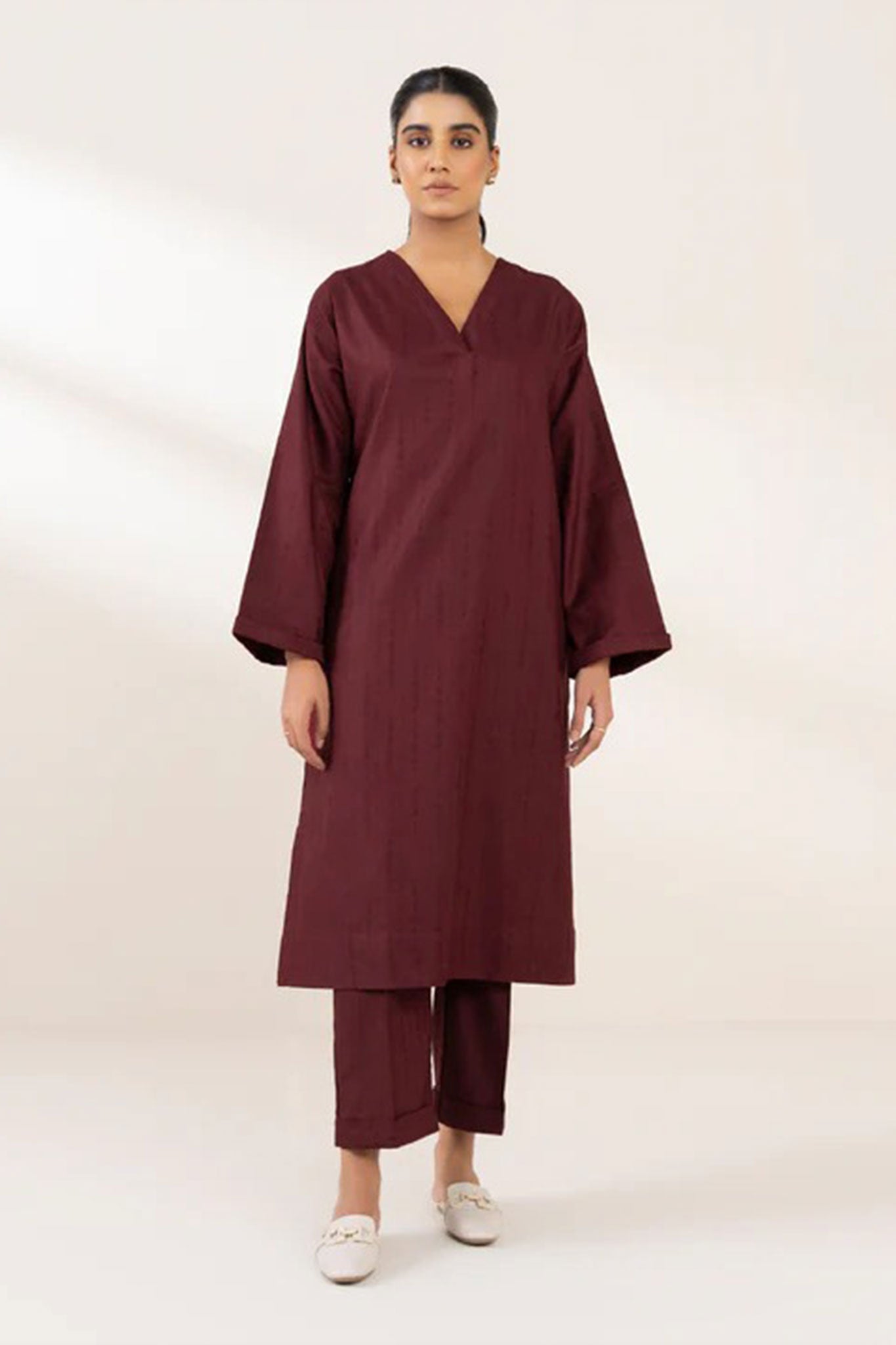 Burgundy Minimalist 2-Piece Kameez Shalwar Set
