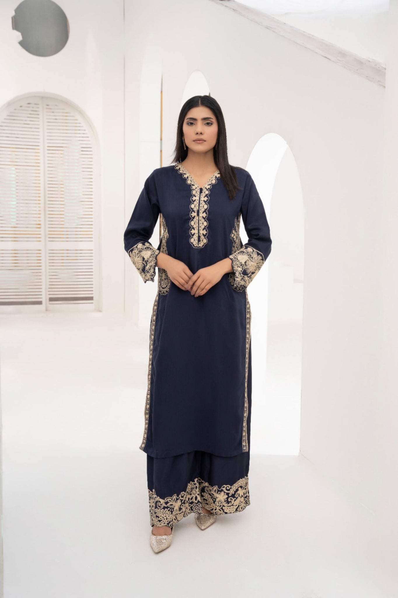 Navy Blue Embroidered Silk Kurta & Pant Suit