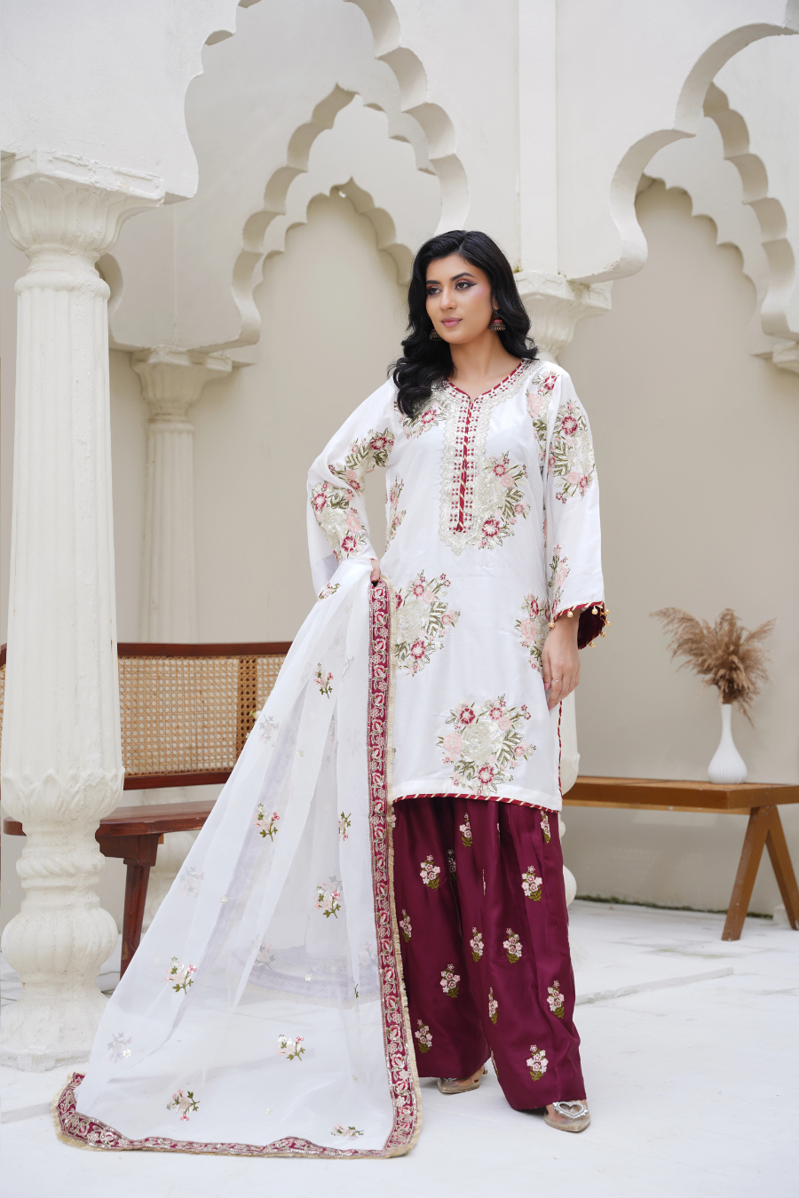 Zara – White & Maroon Viscose 3Pc Suit | Ready-to-Wear 3Pc Suit