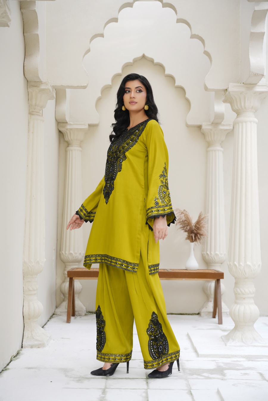 Zynah – Olive Green & Black Embroidered 2Pc Suit | Elegant Pret