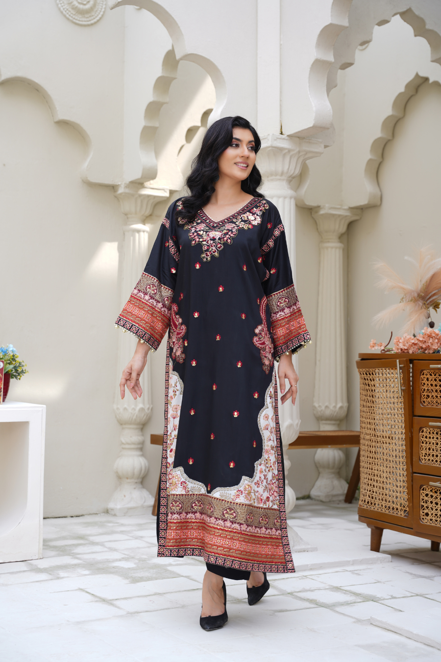 Zareen – Black Viscose 2Pc Suit | Ready to Wear