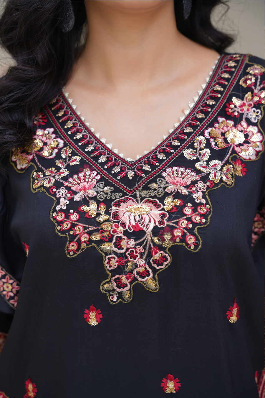 Zareen – Black Viscose 2Pc Suit | Ready to Wear